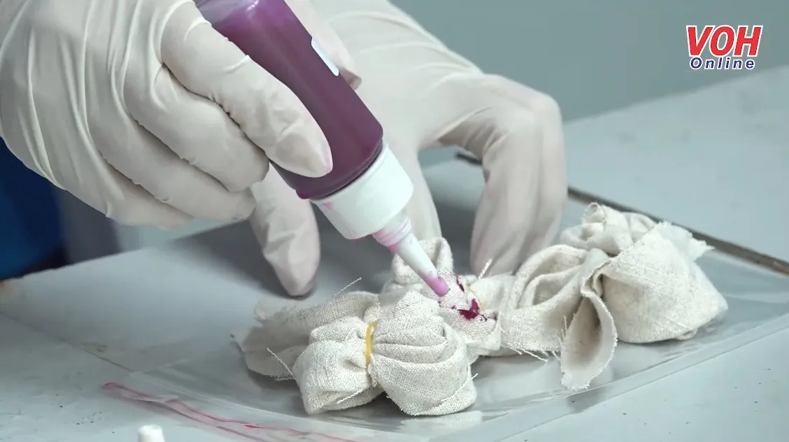 Khăn vải đa năng ứng dụng kỹ thuật nhuộm Tie Dye