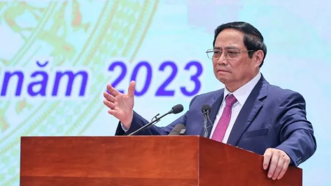 Thủ tướng: Tiếp tục giảm lãi suất vay cho doanh nghiệp