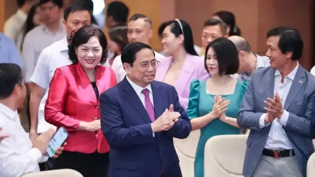 NHNN: Tiếp tục cắt giảm các loại phí, lệ phí không cần thiết