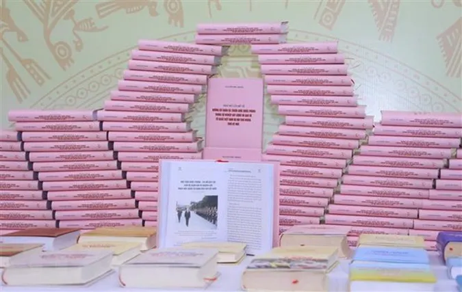 Sách của Tổng Bí thư: Cẩm nang quán triệt nhiệm vụ quân sự, quốc phòng