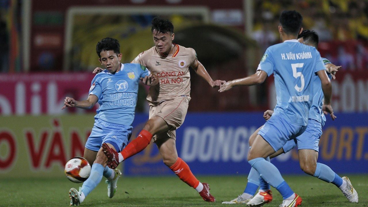 Link xem trực tiếp Nam Định vs Công An Hà Nội (V-League 2023 vòng 3 giai đoạn 2, 18h00 ngày 02/08)