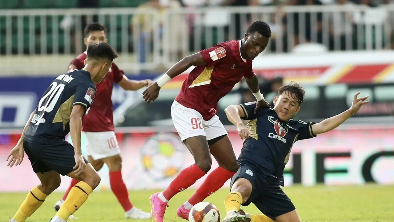Lịch thi đấu V-League hôm nay: HAGL vs TPHCM (17h00 ngày 05/08)