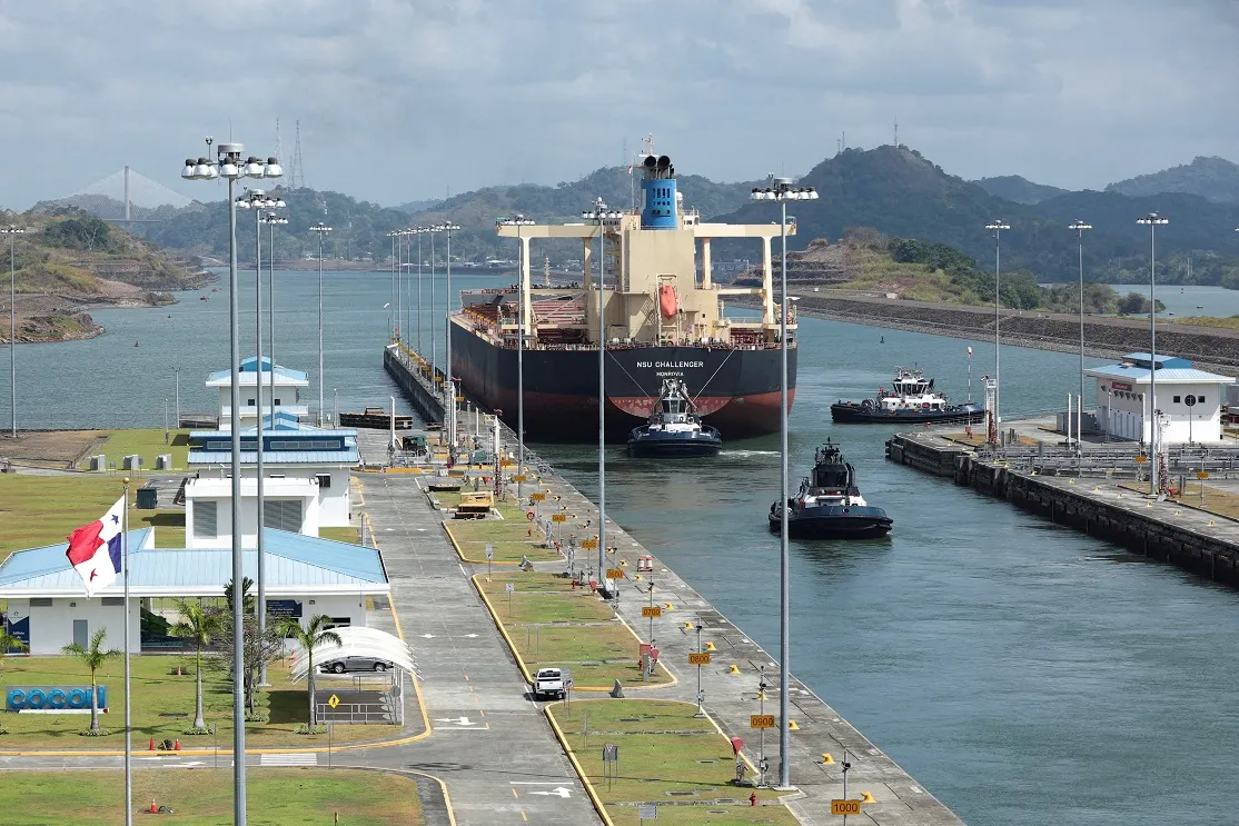 Kênh đào Panama bị hạn hán, phải điều tiết lại lượng tàu đi qua