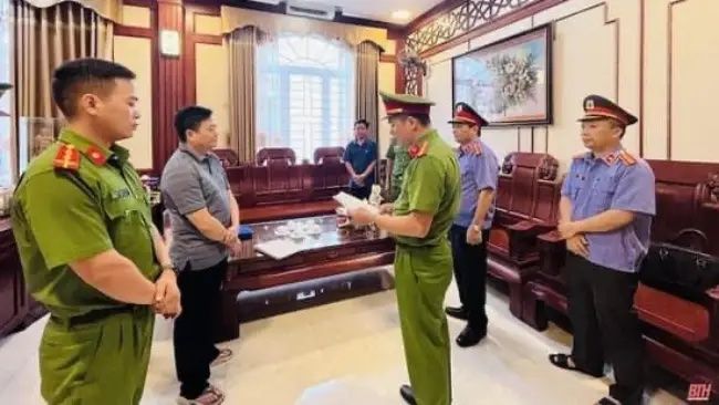 Thanh Hóa: Bắt tạm giam Bí thư Huyện ủy Như Thanh