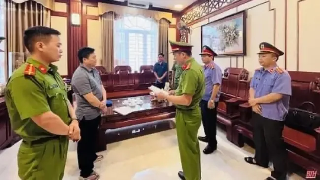 Thanh Hóa: Bắt tạm giam Bí thư Huyện ủy Như Thanh