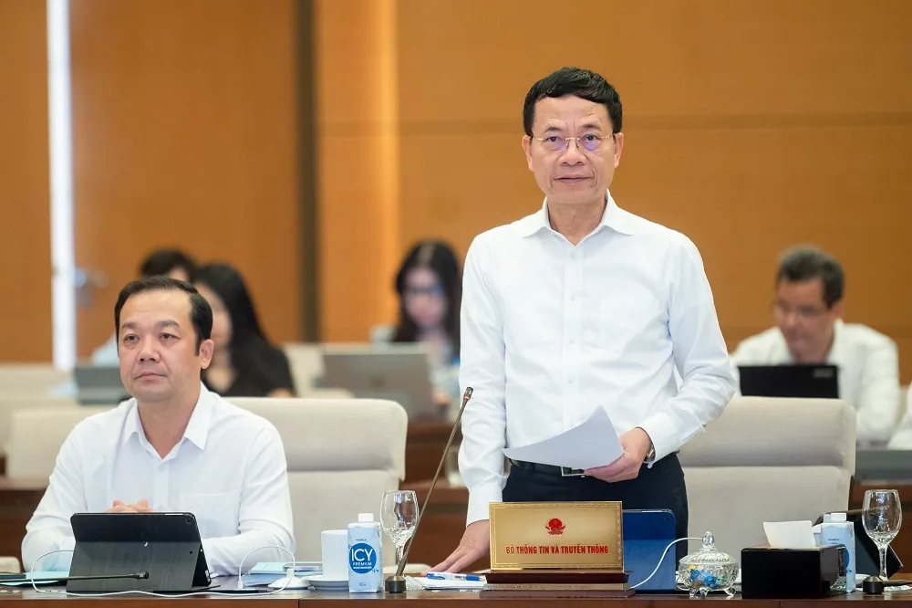 Cần quy định mức đấu giá khởi điểm sim số đẹp