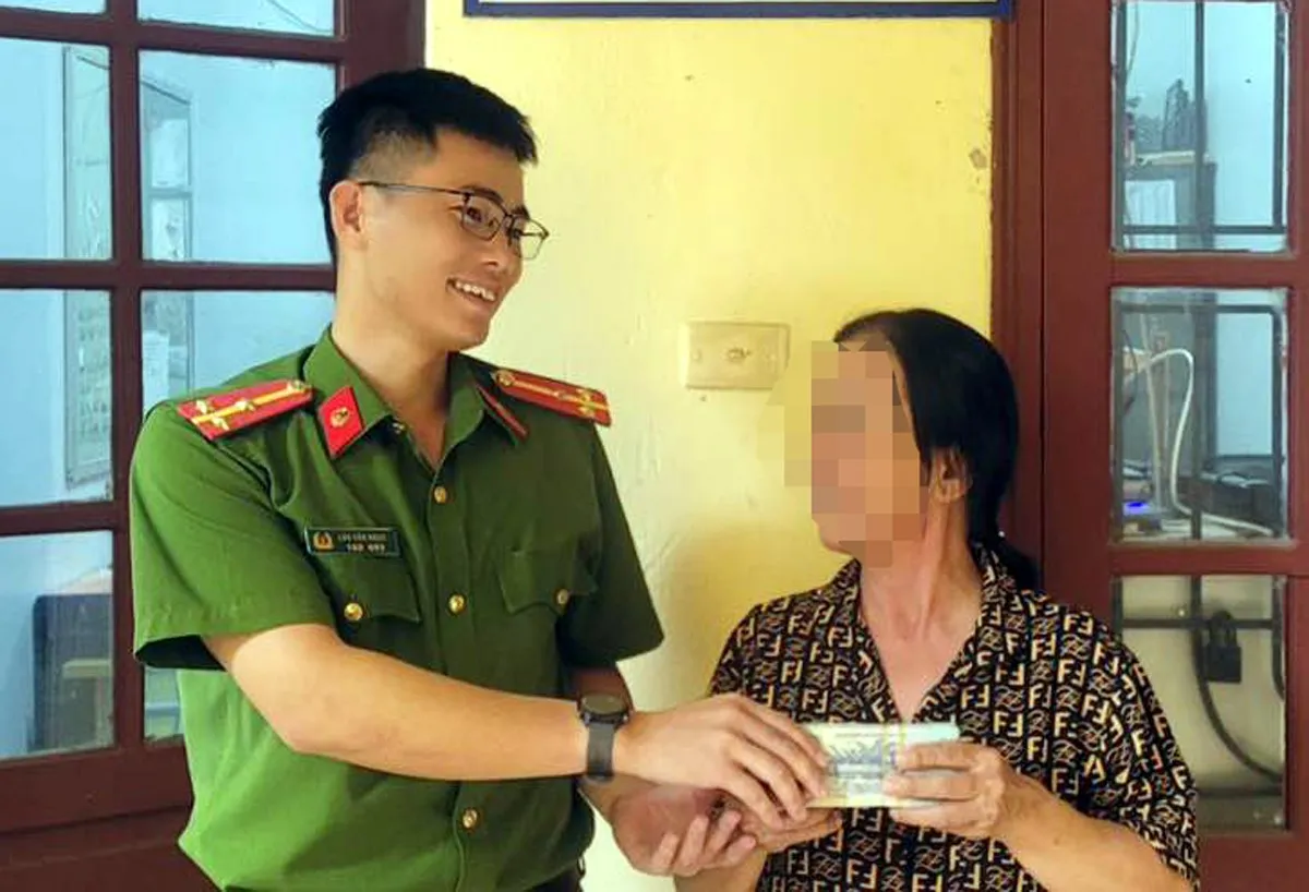 Thượng úy công an “giải cứu” người phụ nữ suýt chuyển 115 triệu đồng cho bọn lừa đảo