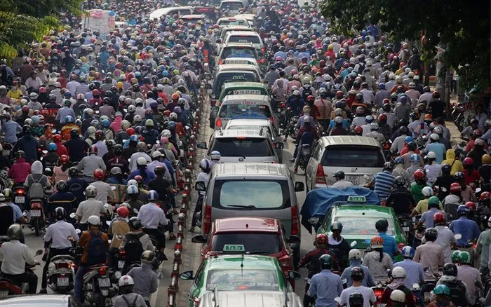 TPHCM: Cấm dừng, đỗ xe trên đường Lê Quang Định, Phan Văn Trị