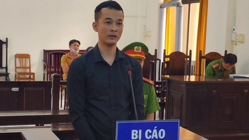 Chiếm đoạt 900 triệu đồng, lĩnh án 10 năm tù