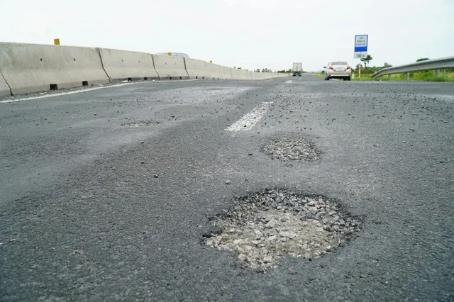 Cần nâng cấp gấp tuyến Lộ Tẻ - Rạch Sỏi