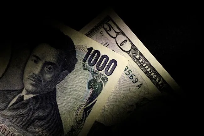 Tỷ giá ngoại tệ hôm nay 16/9: USD giảm trở lại, yen Nhật thấp nhất 10 tháng