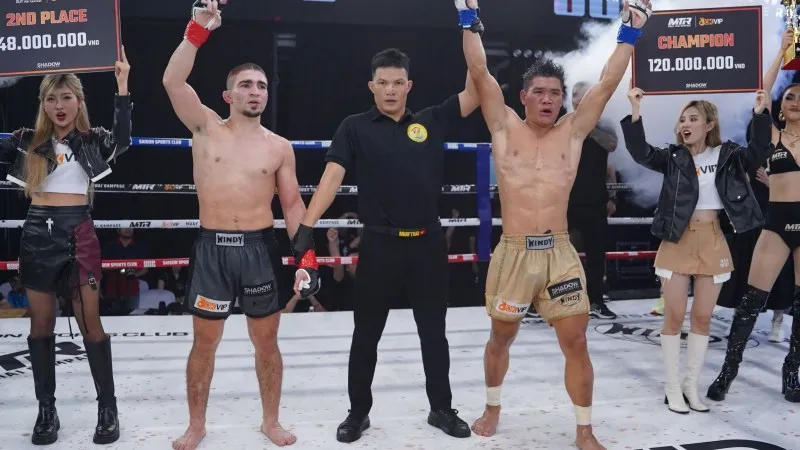 Võ sĩ Trần Quốc Tuấn xuất sắc giành Cúp vô địch Muay Thai 4-Man Tournament