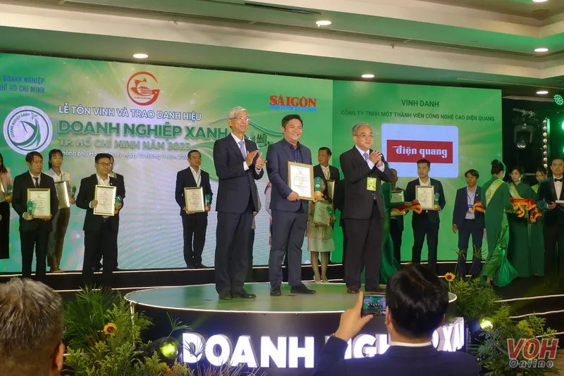 Chủ tịch Hiệp hội Doanh nghiệp TPHCM: Doanh nghiệp không chuyển đổi xanh, khó vươn ra biển lớn