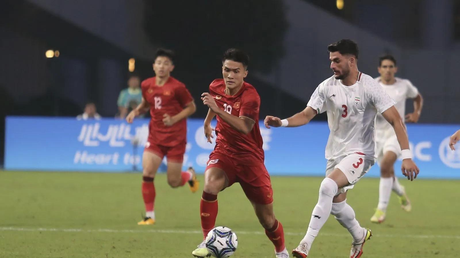 TRỰC TIẾP Olympic Việt Nam 0-0 Olympic Ả Rập Saudi (H1): Trận đấu bắt đầu