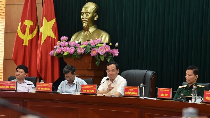Phó Thủ tướng Trần Lưu Quang yêu cầu đẩy nhanh giải ngân vốn đầu tư công