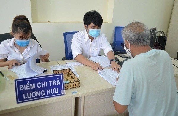 Tại sao không thể giảm mức đóng BHXH bắt buộc của người lao động?