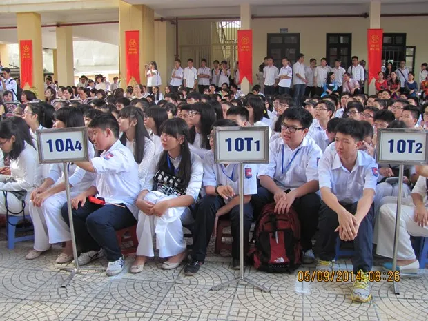 Điểm tin chiều 29/9: Bộ GDundefinedĐT chỉ đạo rà soát hoạt động ngoài giờ | Học sinh Nghệ An nghỉ học do lũ dâng