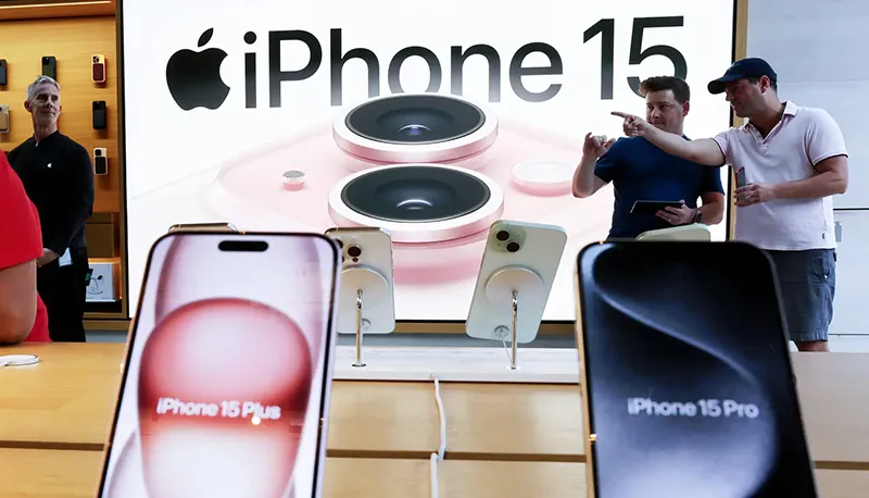 Người dùng Apple đang chỉ trích iPhone 15 Pro mới vì nóng đến mức không thể cầm nổi