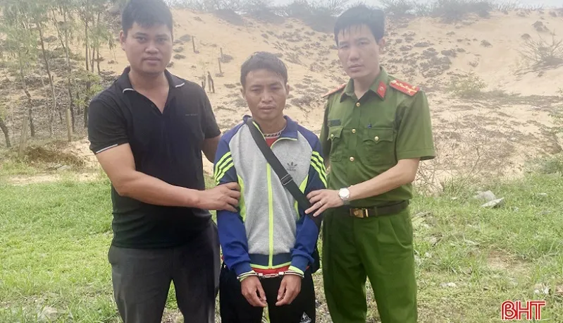 Đã bắt được kẻ đâm vợ khi đang hòa giải ly hôn tại tòa