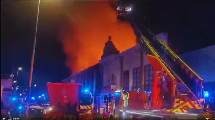 Cháy lớn dãy hộp đêm liền kề ở Tây Ban Nha, ít nhất 13 người thiệt mạng