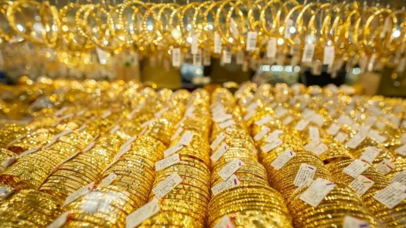 Giá vàng tăng không phanh, chạm mốc 71 triệu đồng/lượng