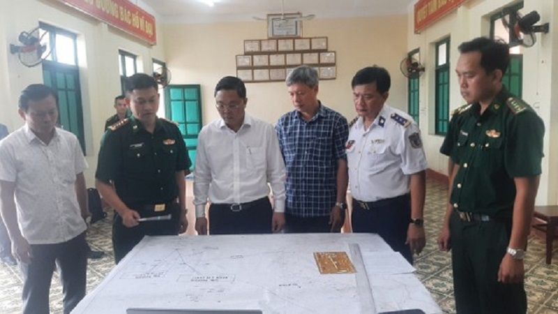 Cứu được thêm 2 ngư dân trong vụ chìm tàu