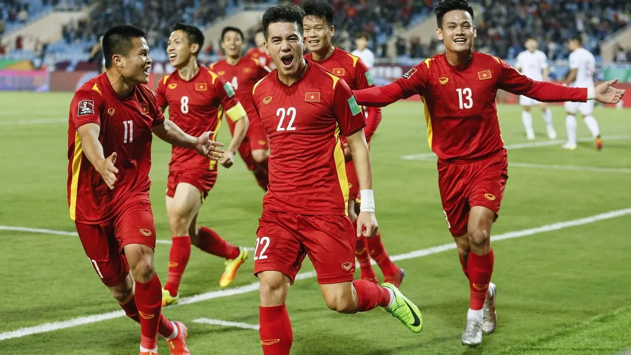 Tiến Linh thi hành án phạt từ FIFA ở trận đấu với tuyển Hàn Quốc