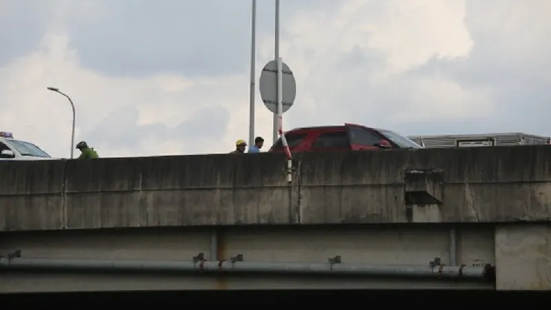 Chủ vựa trái cây chợ đầu mối Thủ Đức chết bất thường, bắt 2 nghi can