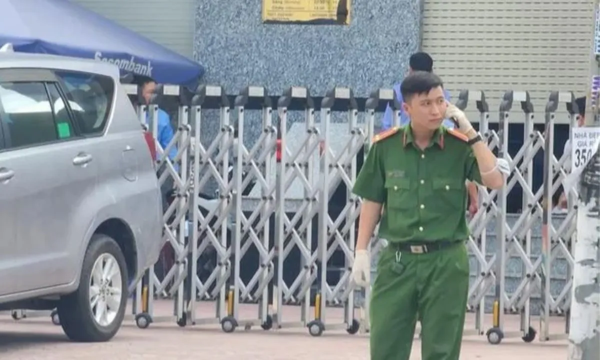 TPHCM: Một chi nhánh ngân hàng nghi bị cướp