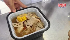 Sinh viên sáng tạo lẩu chay tự sôi, món ăn nhanh không cần đun nấu