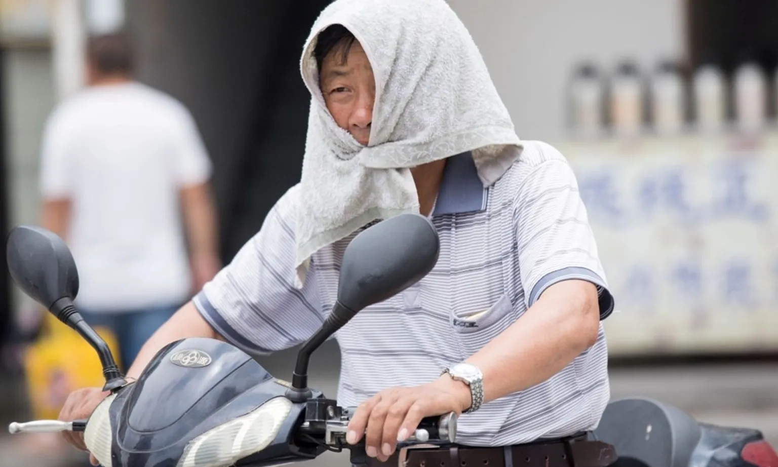 Bắc Kinh ghi nhận ngày cuối tháng 10 nóng kỷ lục