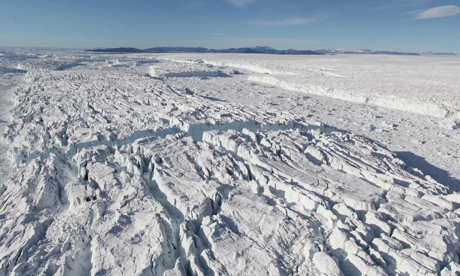 Các sông băng phía bắc Greenland đang tan chảy, nước biển sẽ dâng cao cả mét