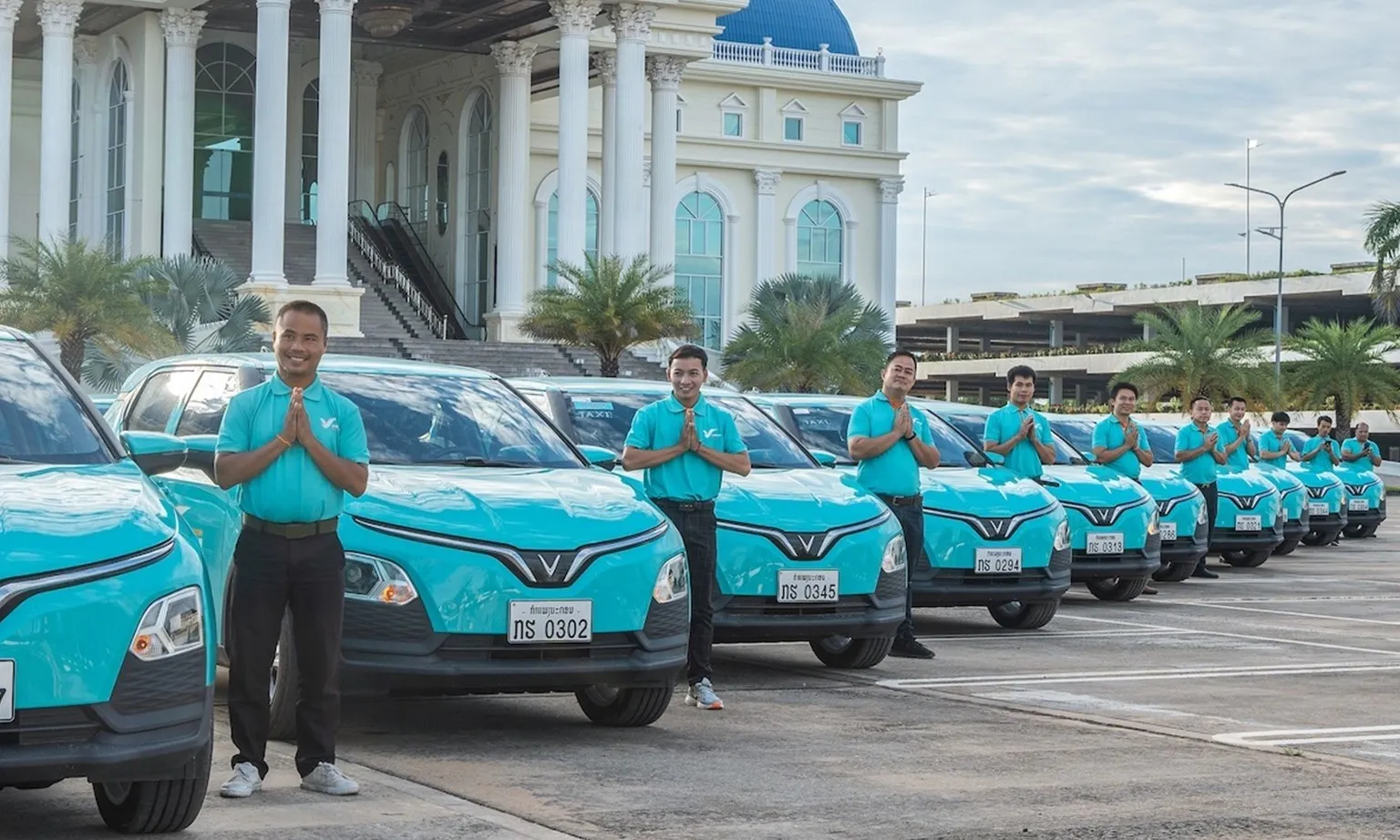 Taxi Xanh SM của Việt Nam ra mắt tại Lào