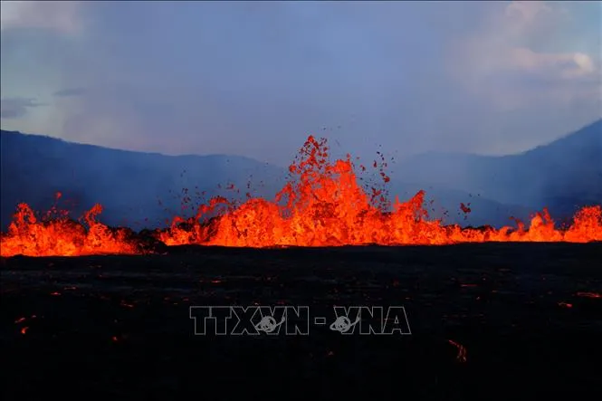 Núi lửa ở Iceland sắp phun trào, thị trấn Grindavik đối mặt với nguy cơ bị thiêu rụi