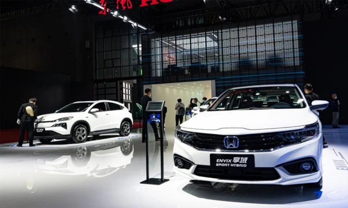 Các hãng xe Nhật xem xét đi hay ở tại thị trường Trung Quốc