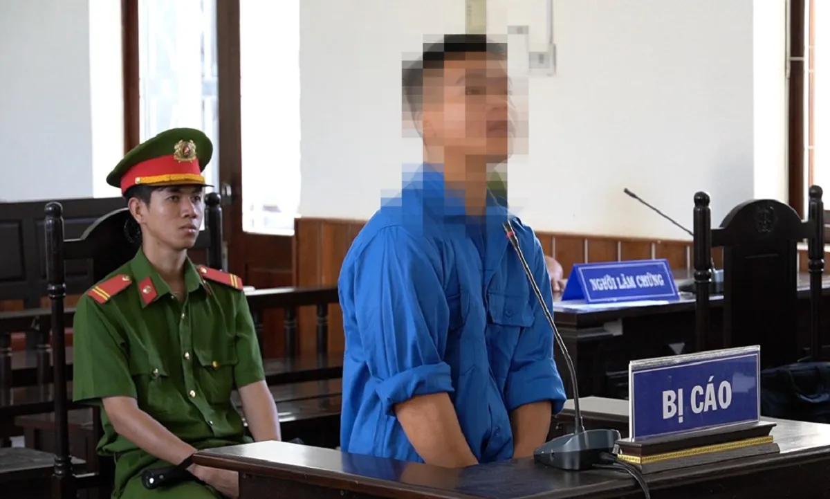 Án 10 năm tù cho cháu trai chém chết ông ngoại