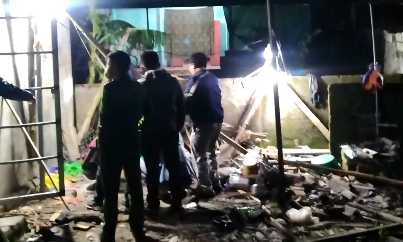 Vụ nổ trong đêm tại Hà Tĩnh: 1 người tử vong, 2 người phỏng nặng