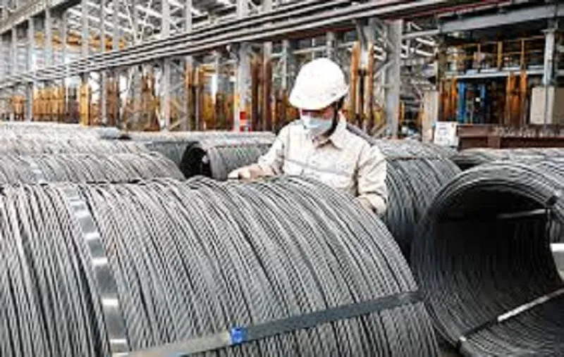 Giá thép vọt lên gần 14,8 triệu đồng/tấn
