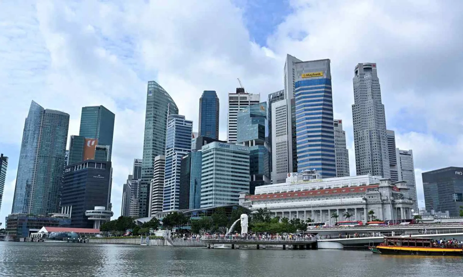 Chi phí sinh hoạt tại Singapore và Zurich đắt đỏ nhất thế giới