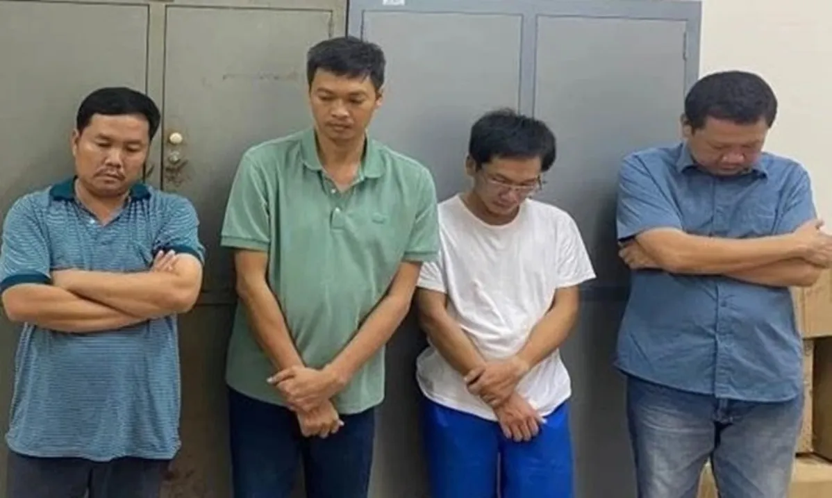 Bắt giám đốc mỏ đá khai thác trái phép