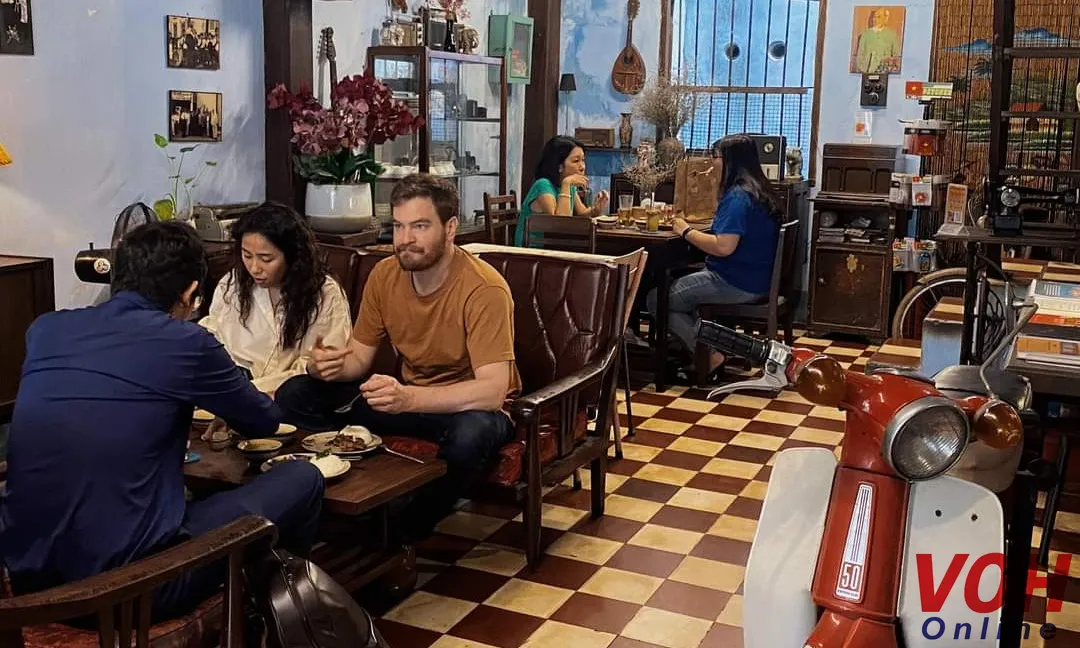 Độc đáo Cà phê Đỗ Phủ - cơm tấm Đại Hàn