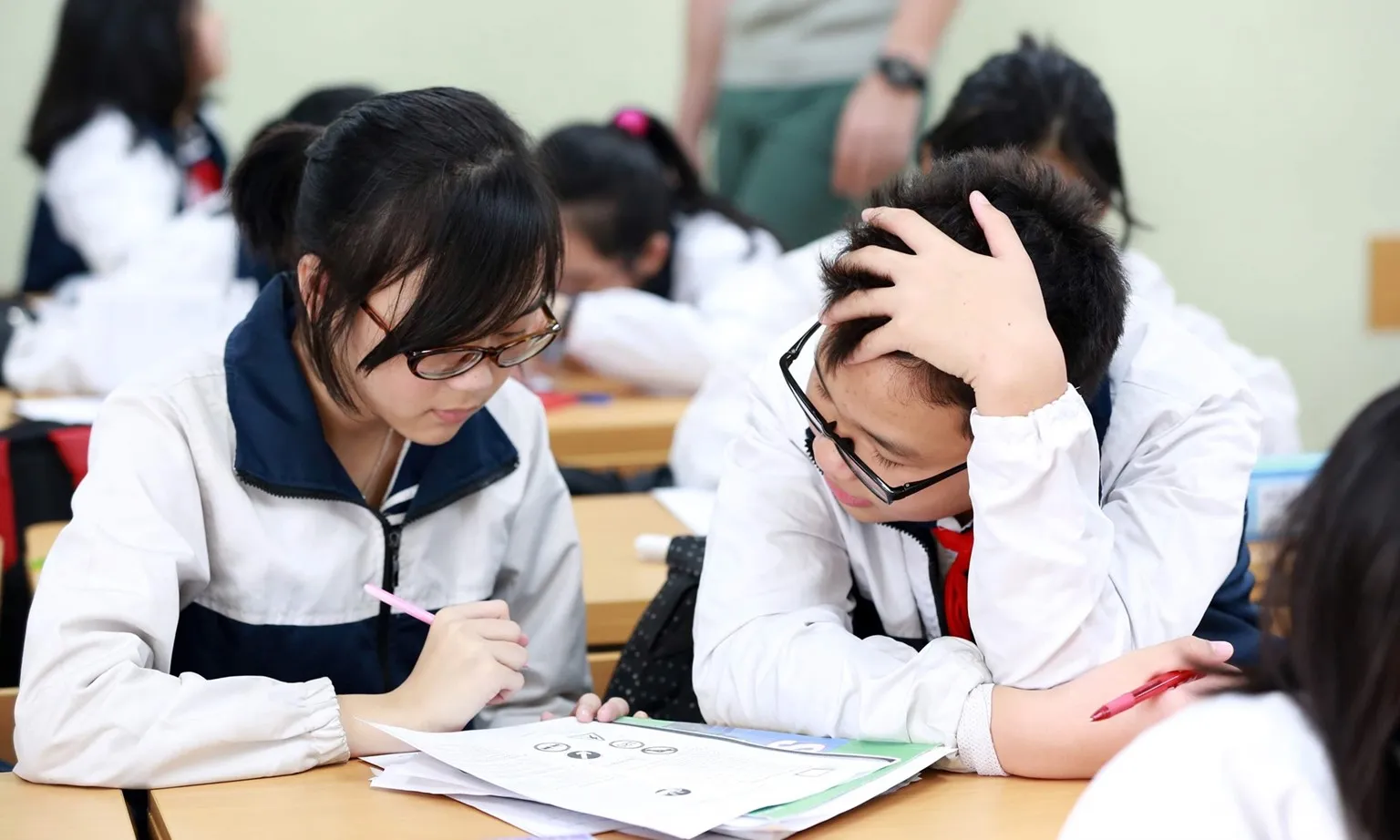 Bình Dương cấm giáo viên cắt giảm nội dung chương trình chính khóa để dạy thêm