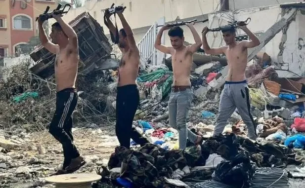 Israel tấn công bệnh viện Gaza, Mỹ gia hạn hiện diện tàu sân bay