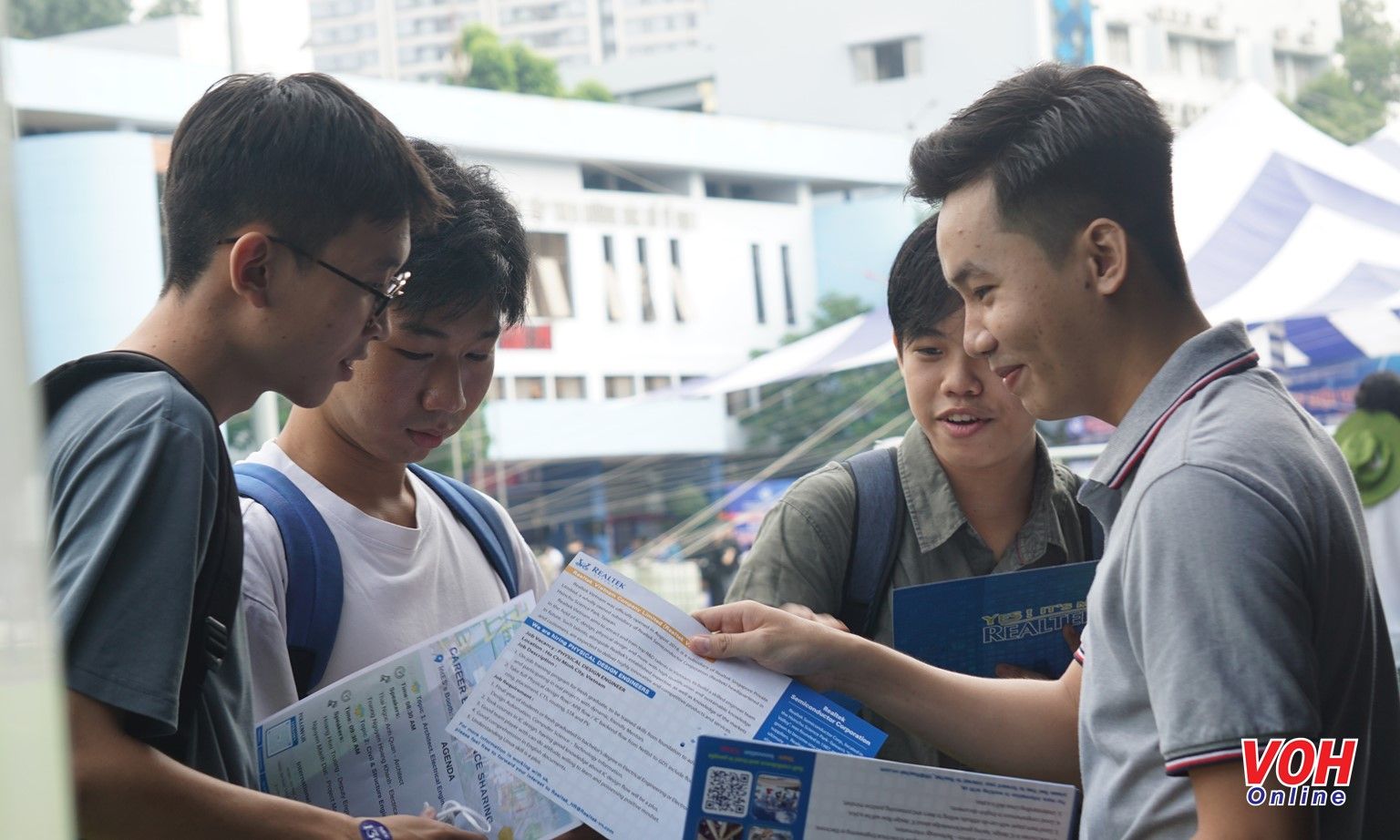 Đào tạo liên thông đại học gặp nhiều vướng mắc, chuyên gia kiến nghị thay đổi