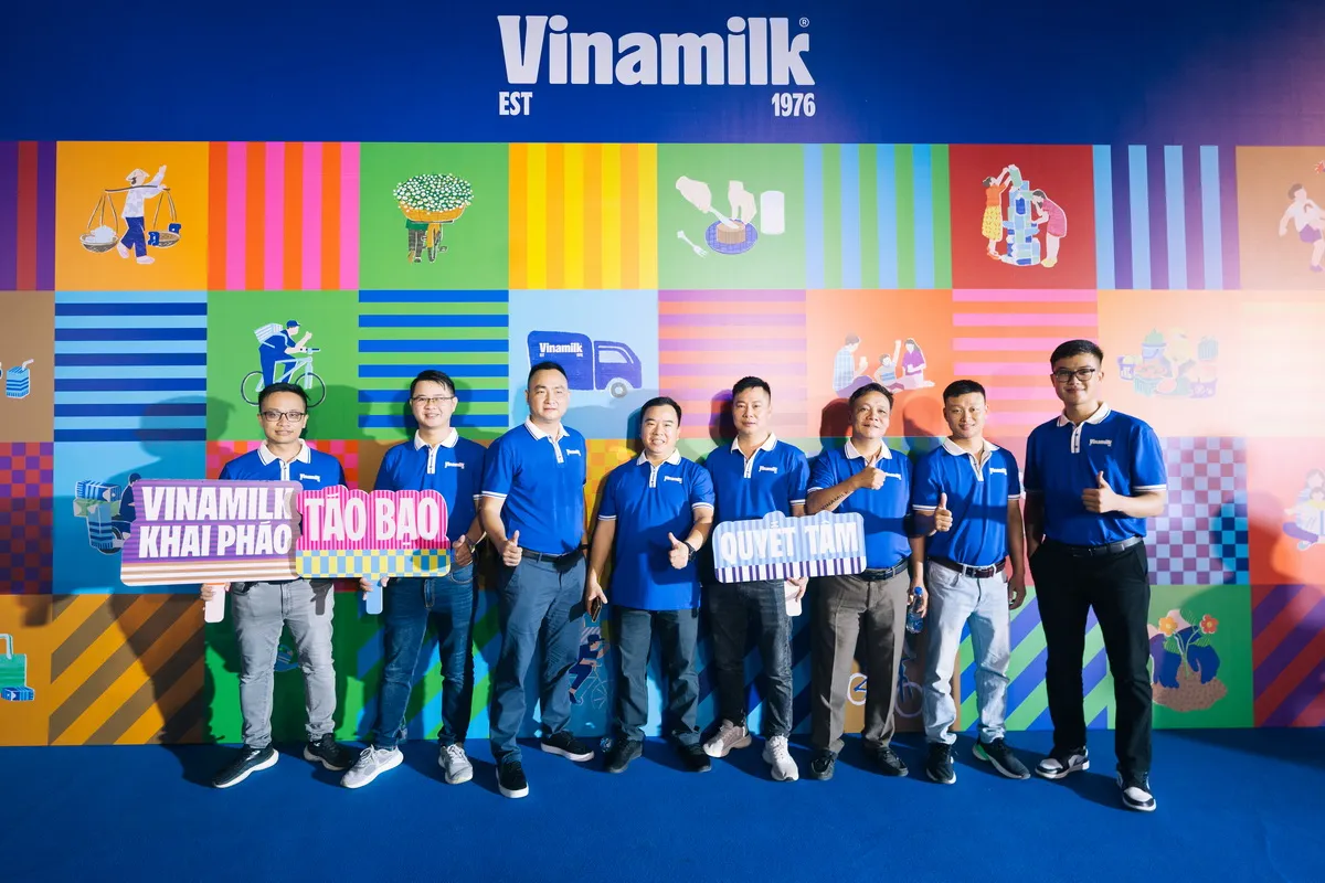 Vinamilk: Sức mạnh chuyển đổi xanh từ hơn 10.000 lao động