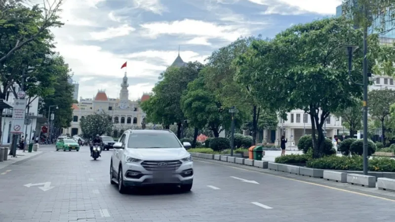 TPHCM: Cấm xe trên đường Nguyễn Huệ cuối tuần này