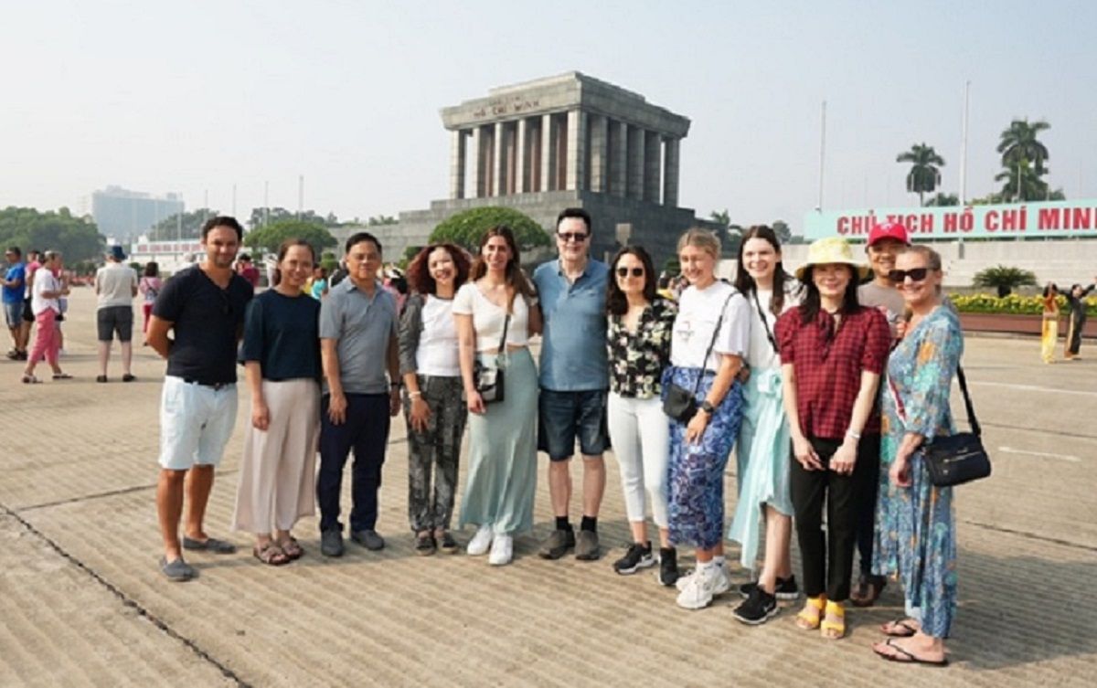 Khách du lịch đến Hà Nội tăng