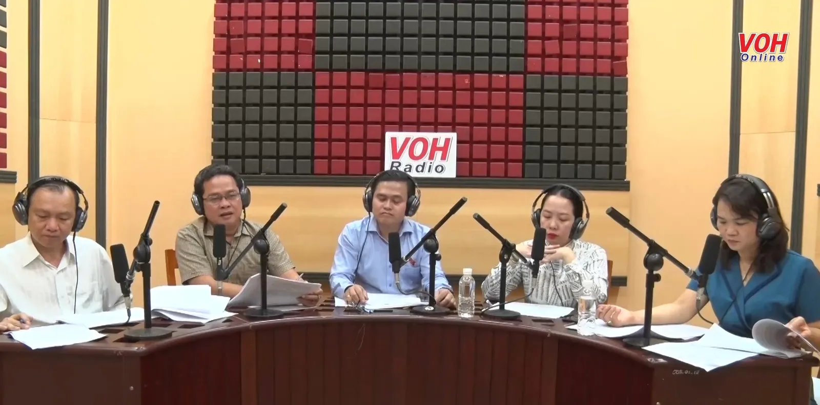 [Livestream] Đối thoại cùng chính quyền Thành phố tháng 12/2023: “Xuân yêu thương - Tết sum vầy”