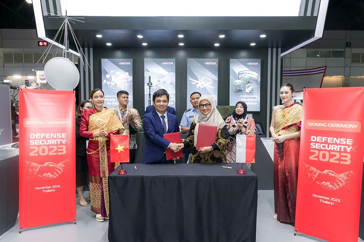 Tập đoàn Viettel cung cấp hệ thống mô phỏng huấn luyện lái máy bay cho Indonesia