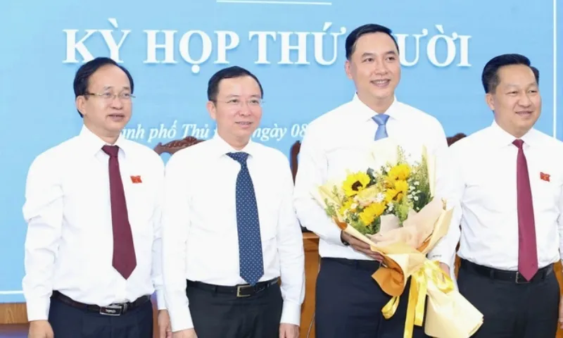 Ông Mai Hữu Quyết giữ chức Phó Chủ tịch UBND thành phố Thủ Đức